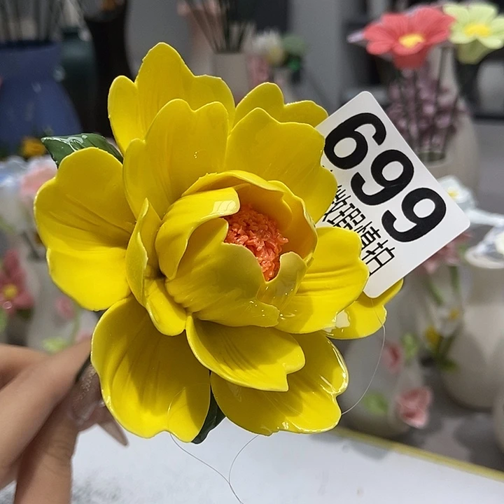 陶瓷纯手工捏花设计