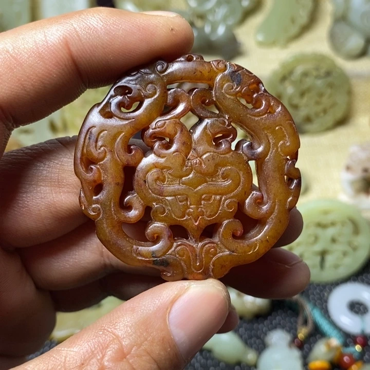 和田玉挂件未镶嵌