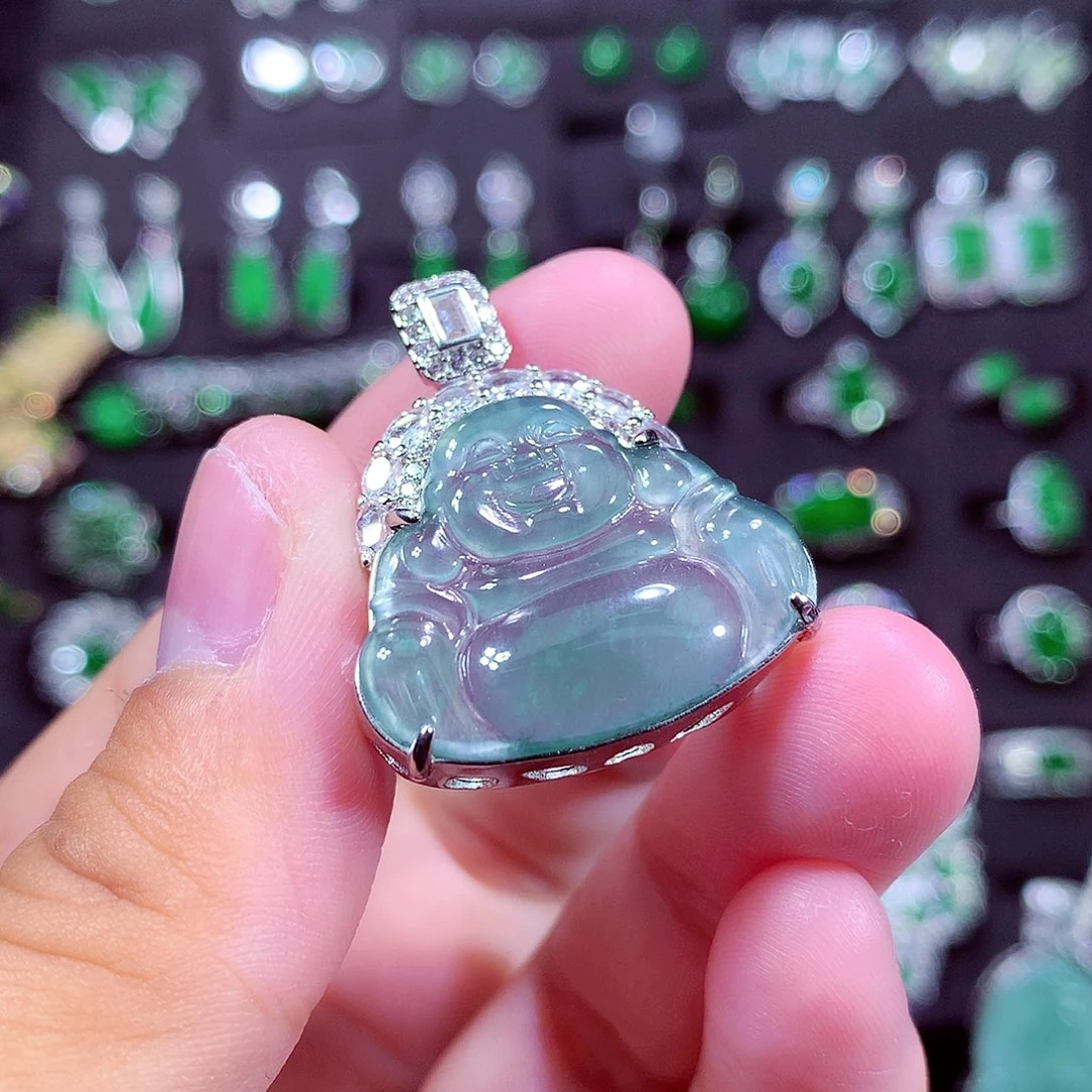 颈饰未镶嵌翡翠天然