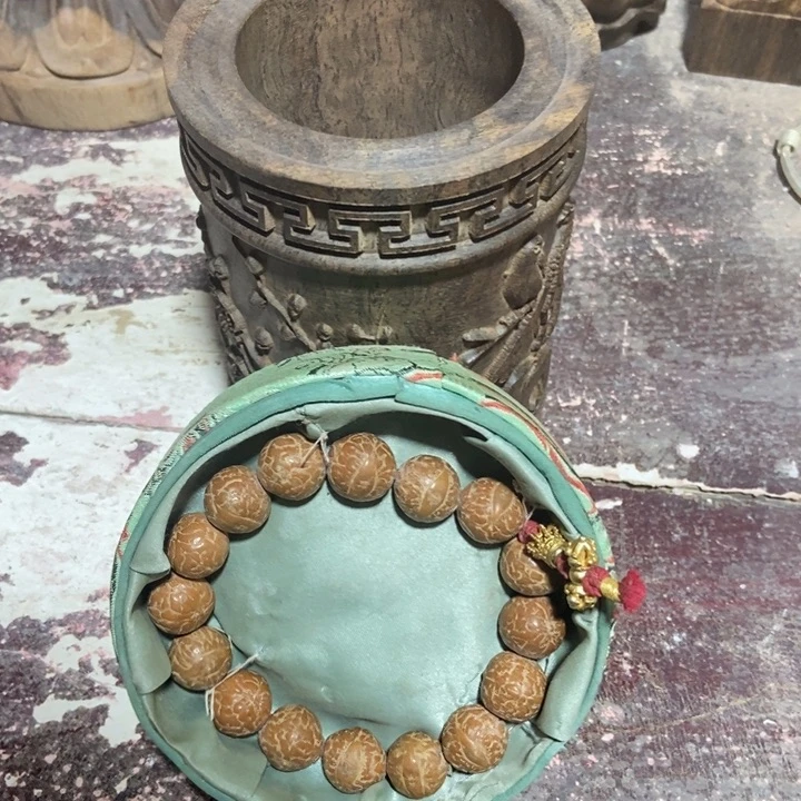 滴血莲花菩提吊坠