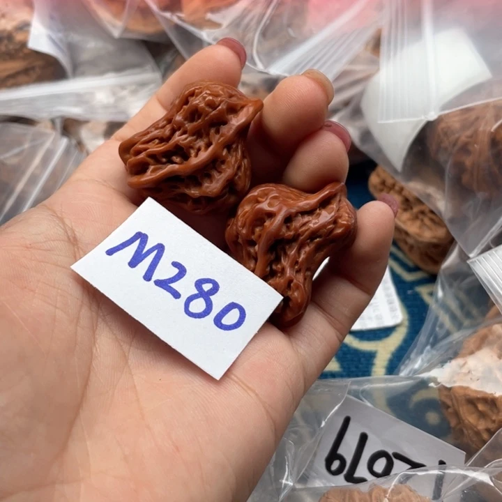 文玩核桃把件小鸟
