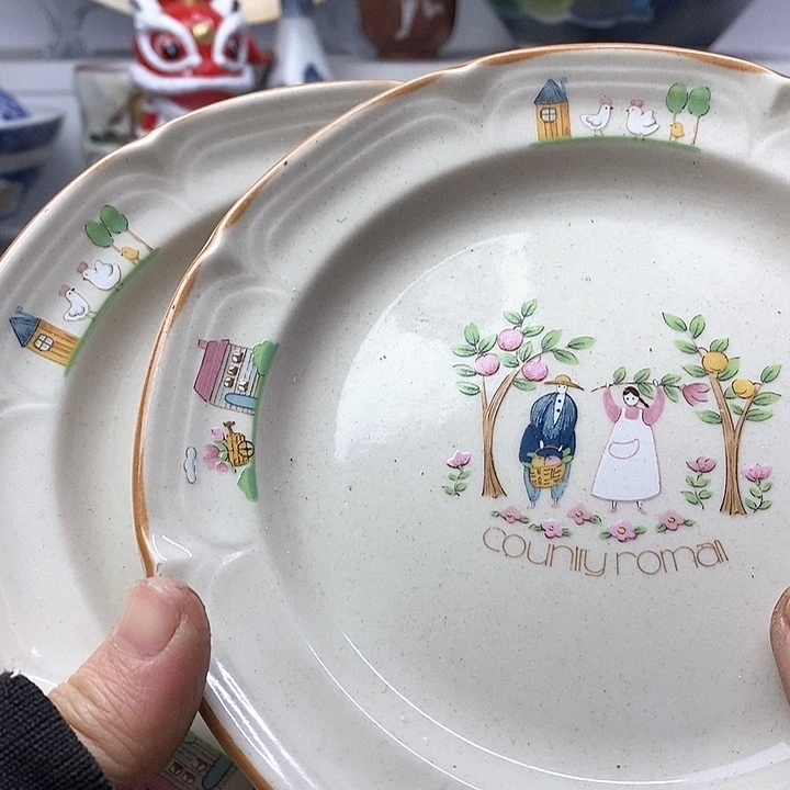 瓷片豆*惠的太深沉就不要想那些了是我