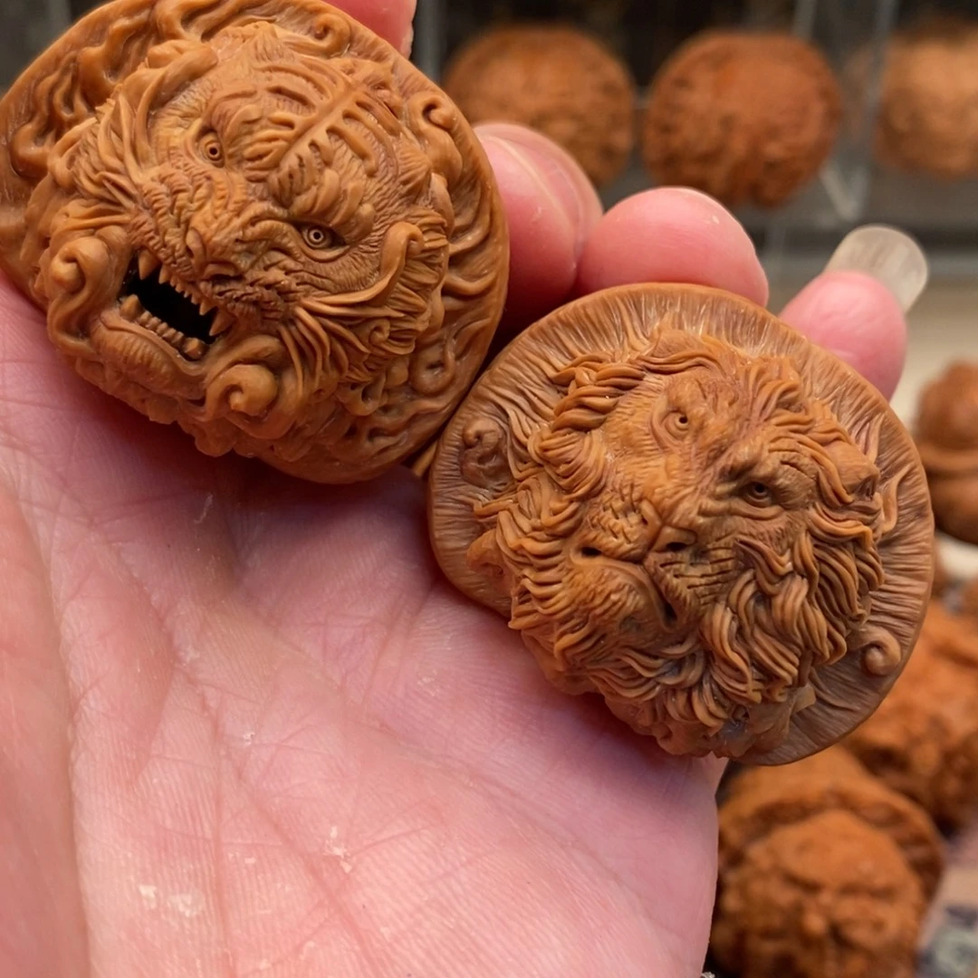 ~****核桃手串/手链狮虎白狮子