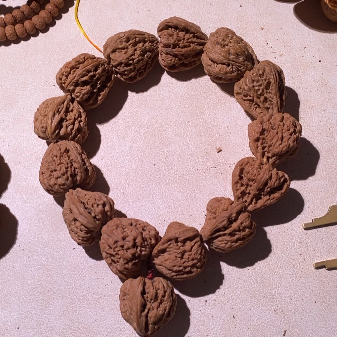 手串文玩核桃自**缘…………