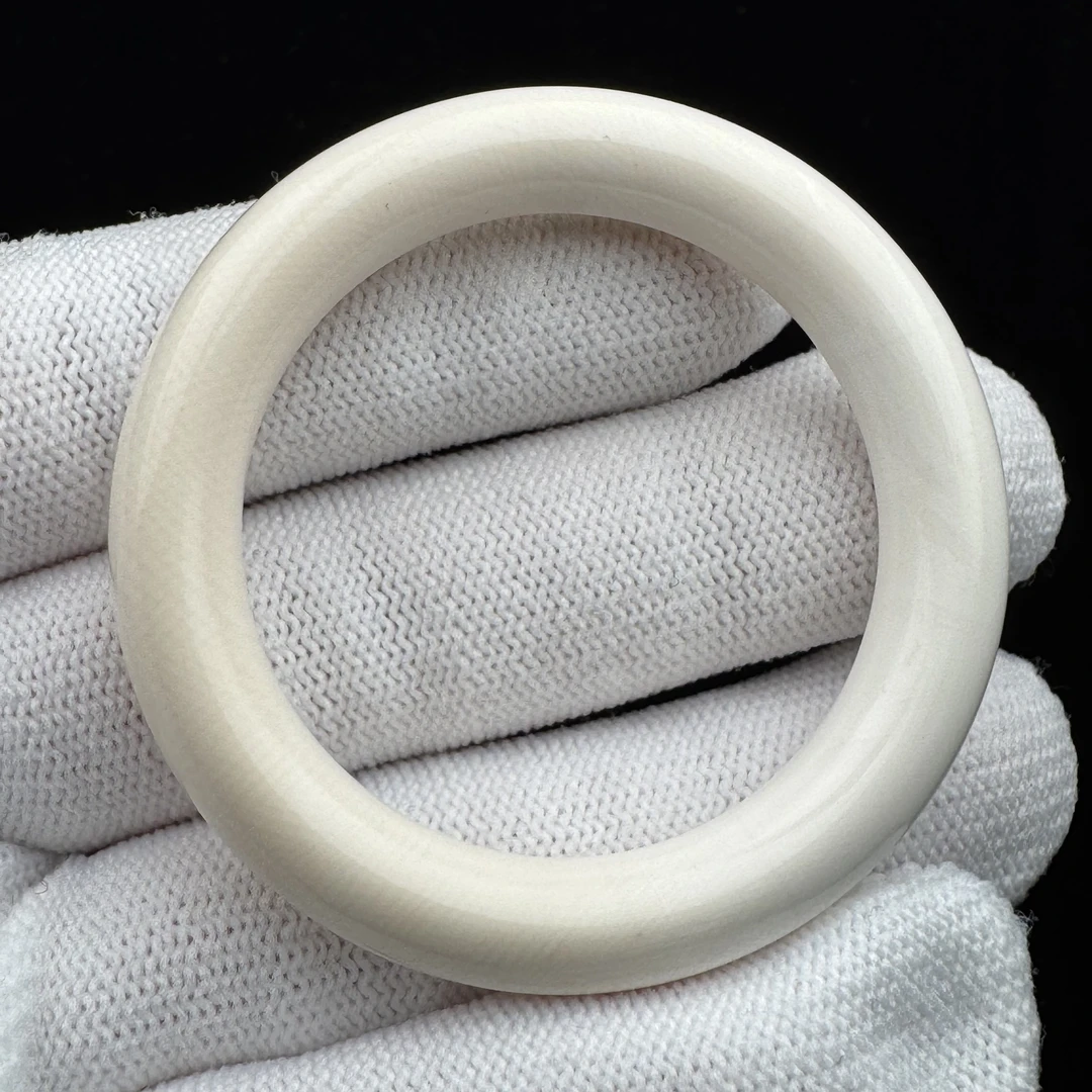 E4098天然猛犸牙 手扣36*50*8mm 支持鉴定 假一罚四