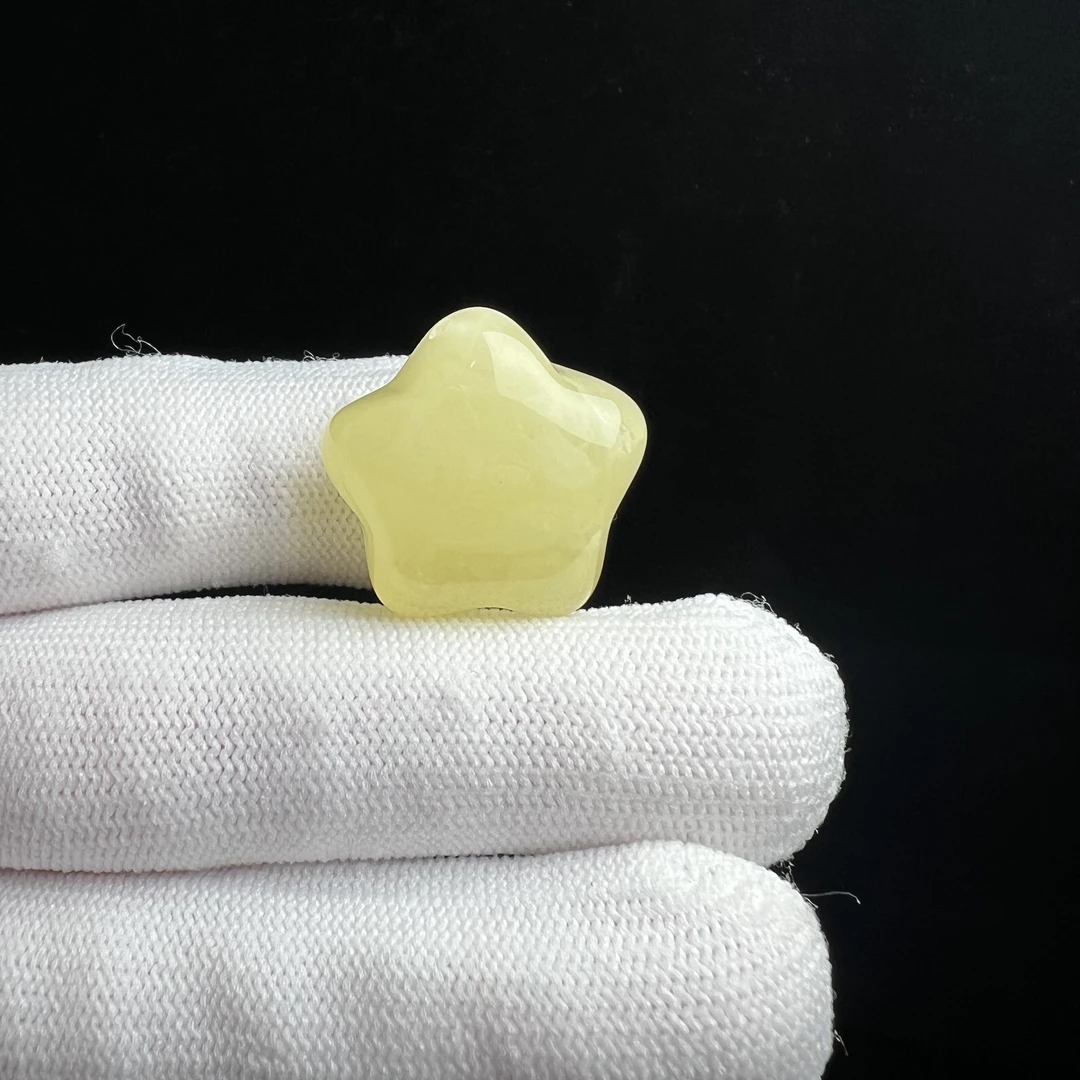 Y5143天然原矿俄料蜜蜡 星星22.8*12.5mm支持复检假一罚十