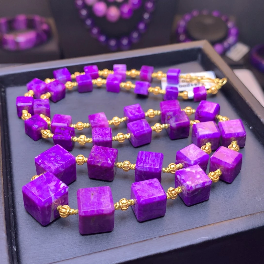 苏纪石（舒俱来）项链18K金镶嵌