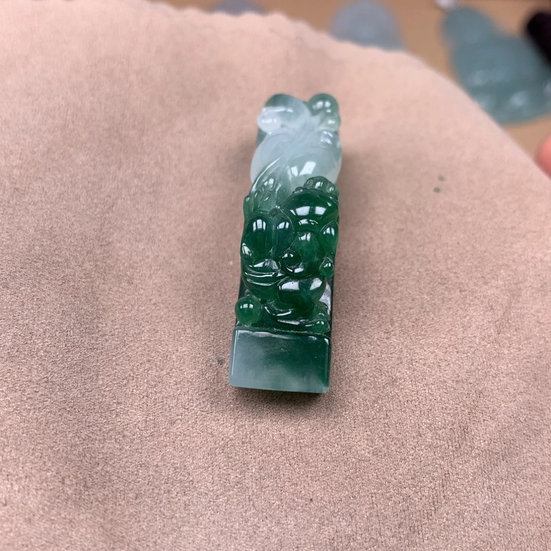 翡翠未镶嵌颈饰缅甸翡翠A货