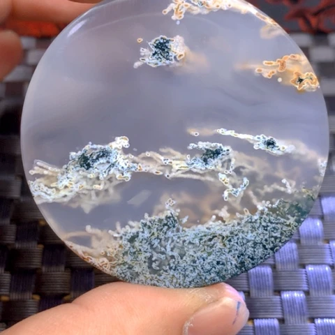 玛瑙/玉髓颈饰合金我***鱼
