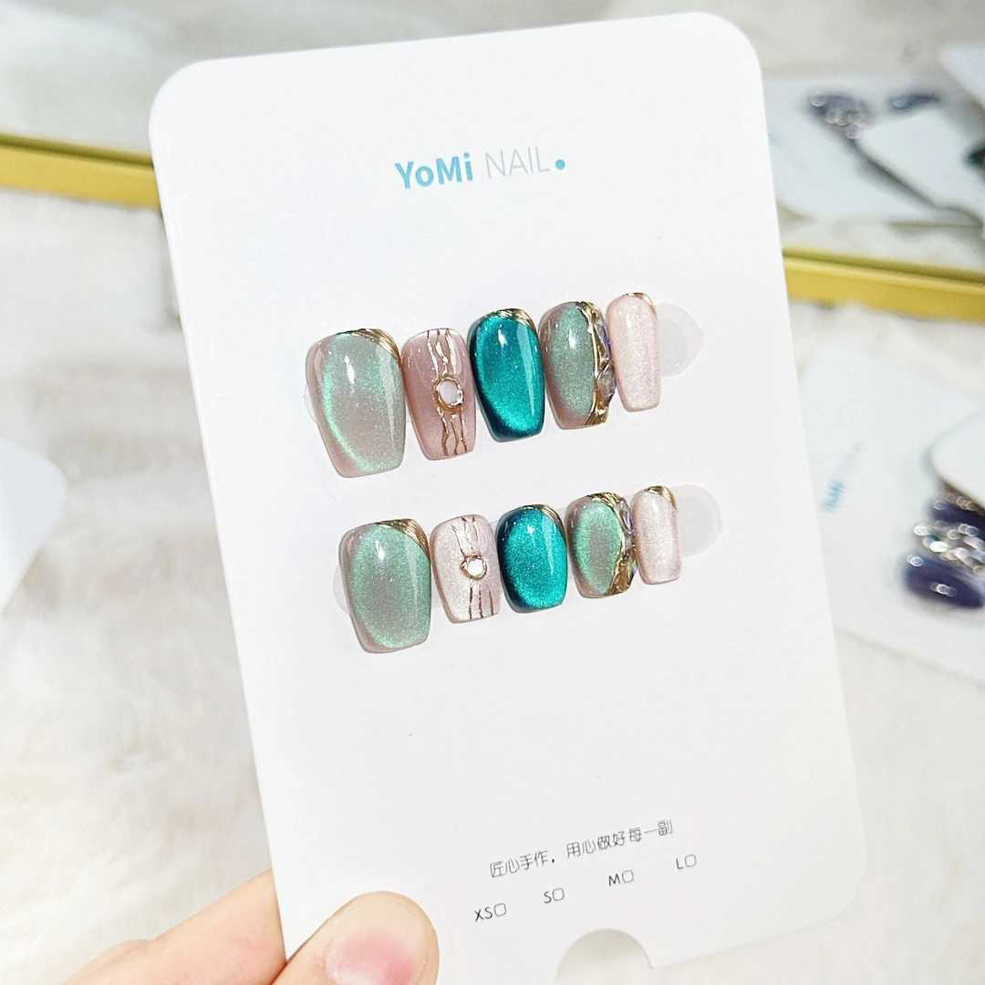 YoMi【油画】纯手工四色变光猫眼彩钻石风简约穿戴式美甲平替好物