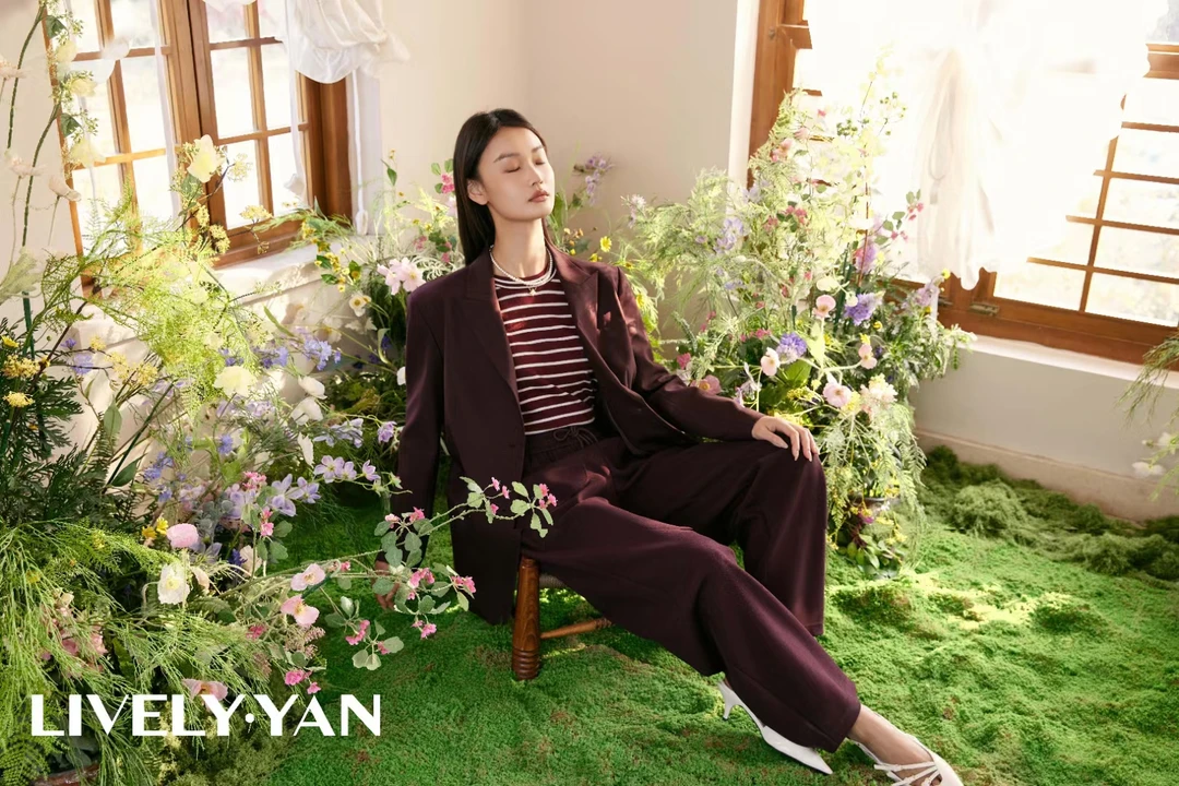 【俪妍】春款休闲时尚弯刀裤