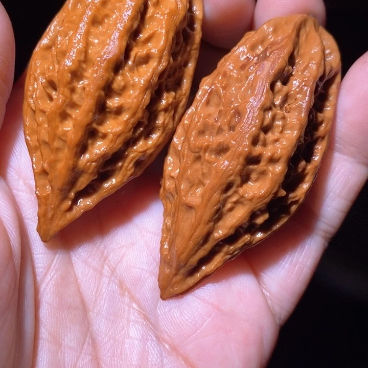 文玩核桃把件东北野生楸子小美10