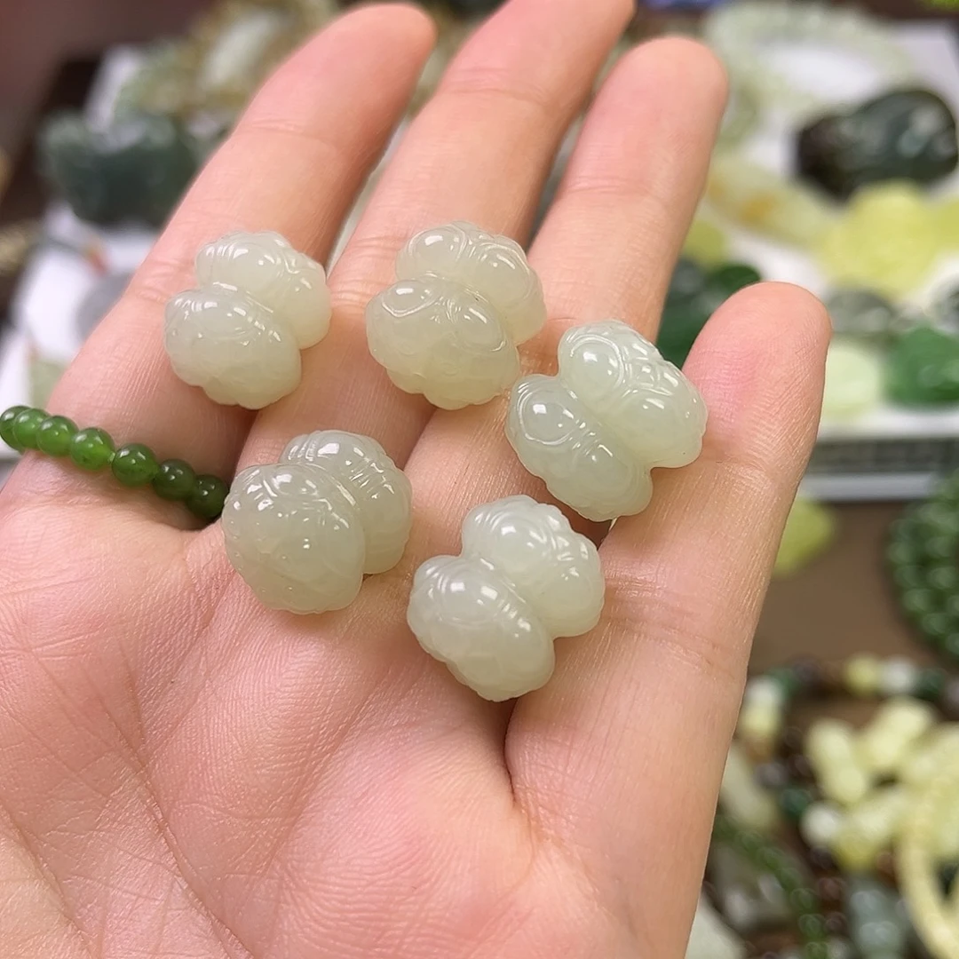 手串未镶嵌和田玉
