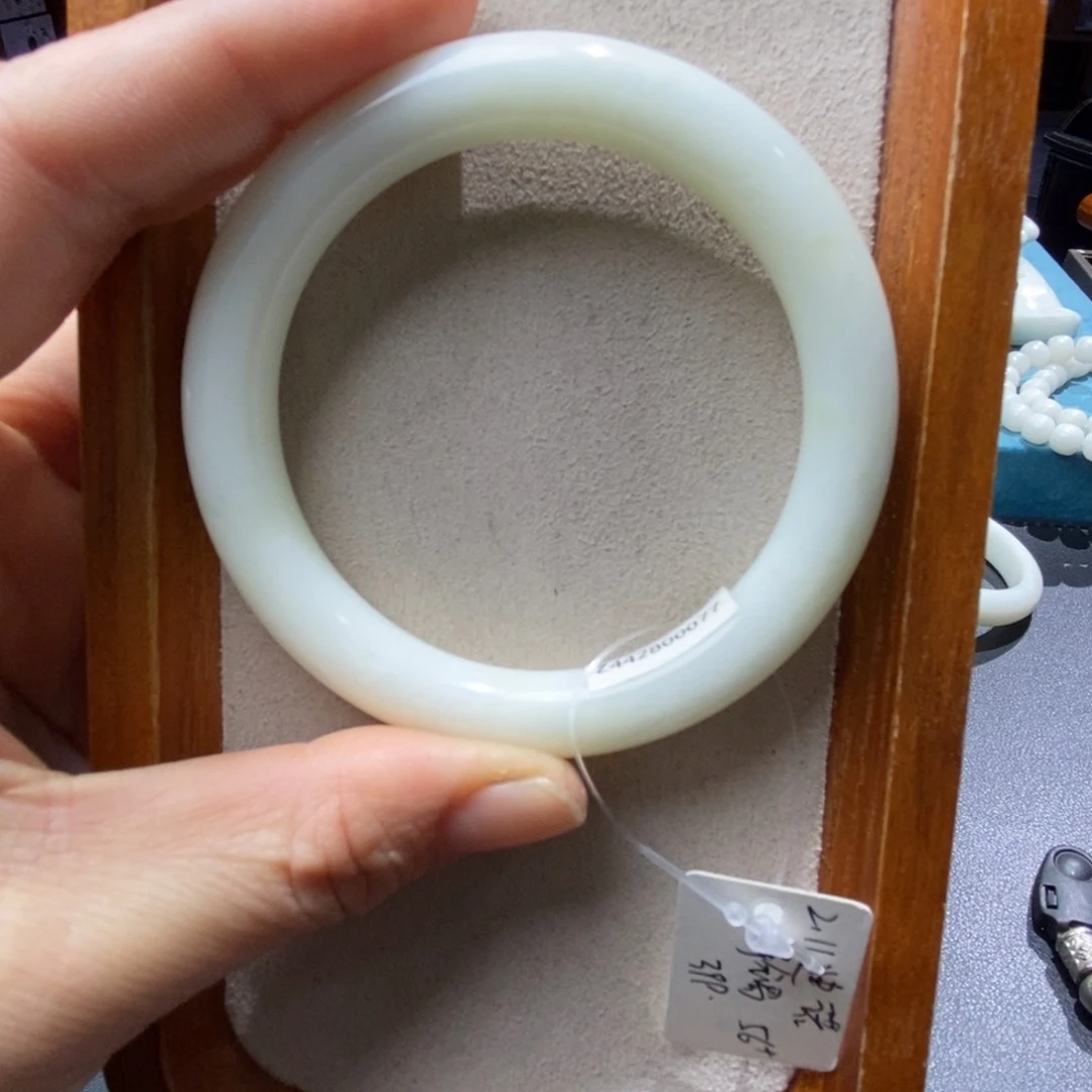 蓝田玉（蛇纹石化大理石玉）手镯未镶嵌迪*