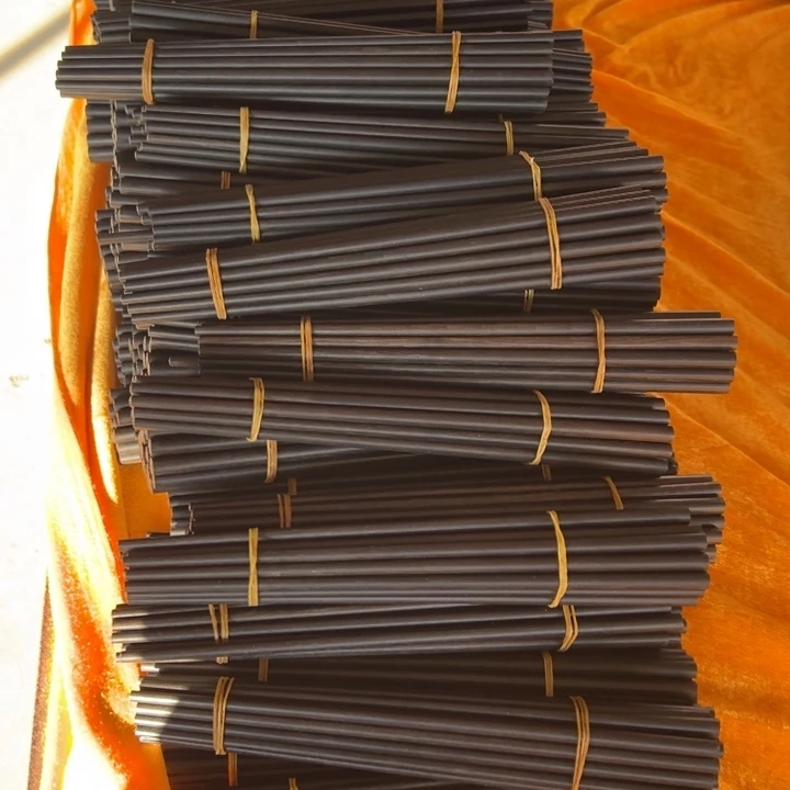 中国红木城逛大集文玩小件