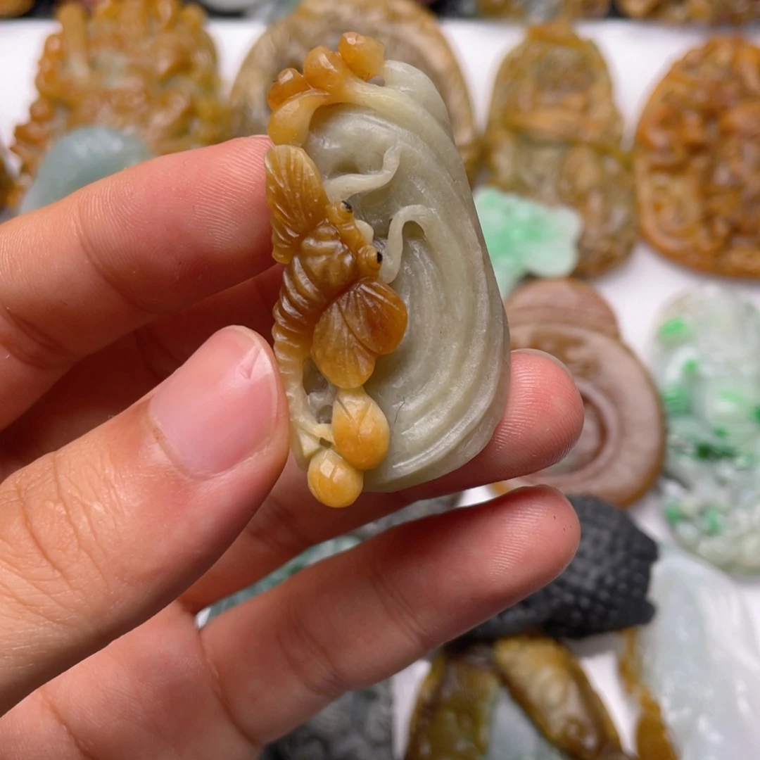 未镶嵌定制翡翠翡翠