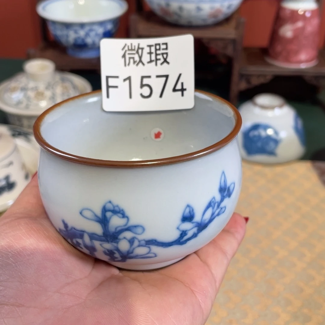 摆件微瑕手工手绘陶瓷F1574