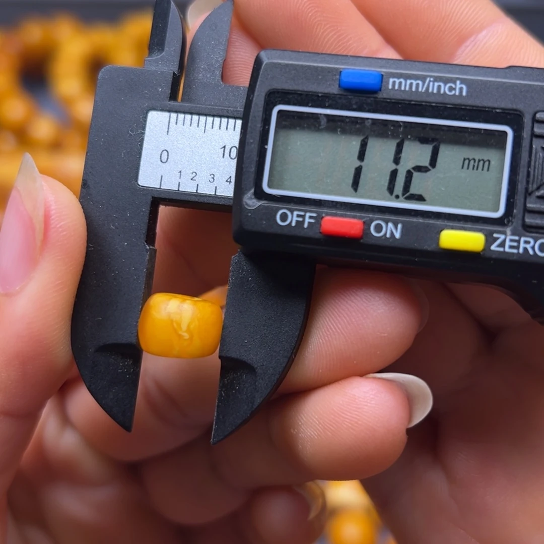 琥珀未镶嵌吊坠(不含链)