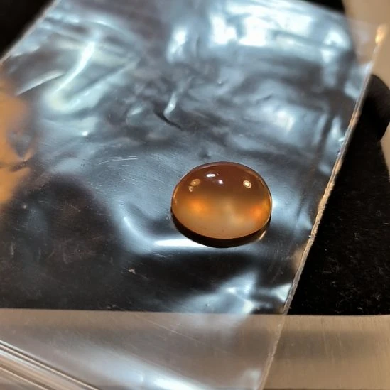 雨***湿石英岩玉未镶嵌戒面