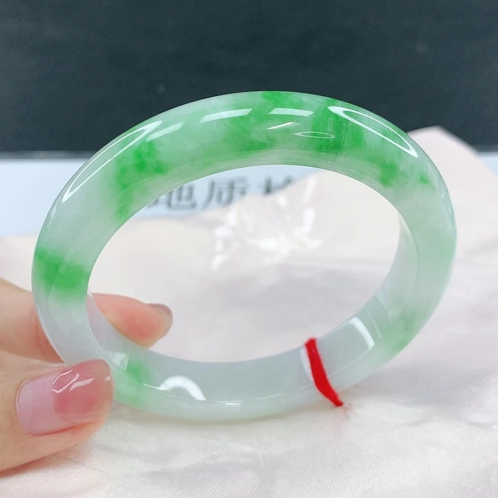 翡翠未镶嵌手镯圈59，64051