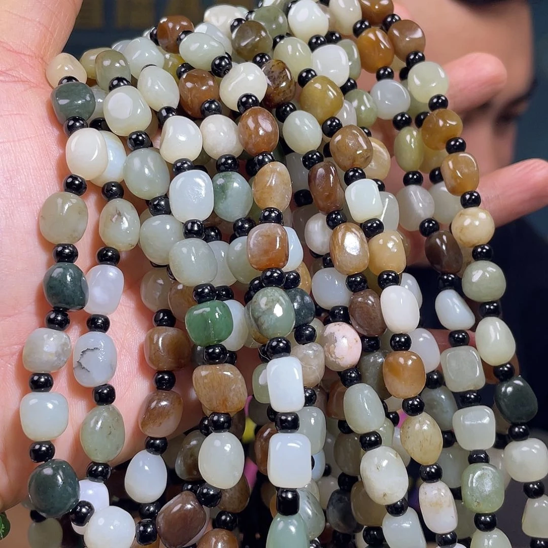 和田玉未镶嵌颈饰多样性发一件