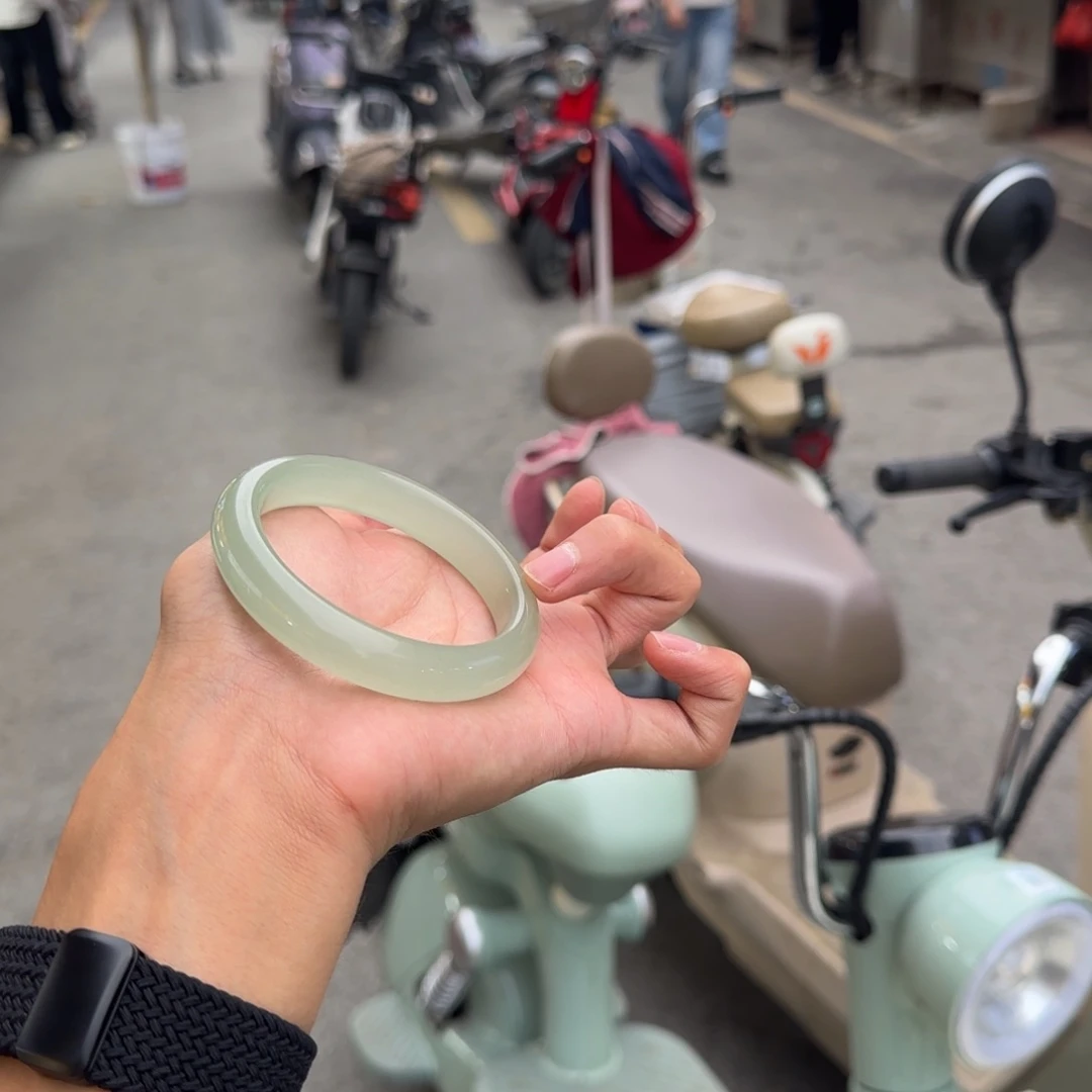 未镶嵌手镯东陵石
