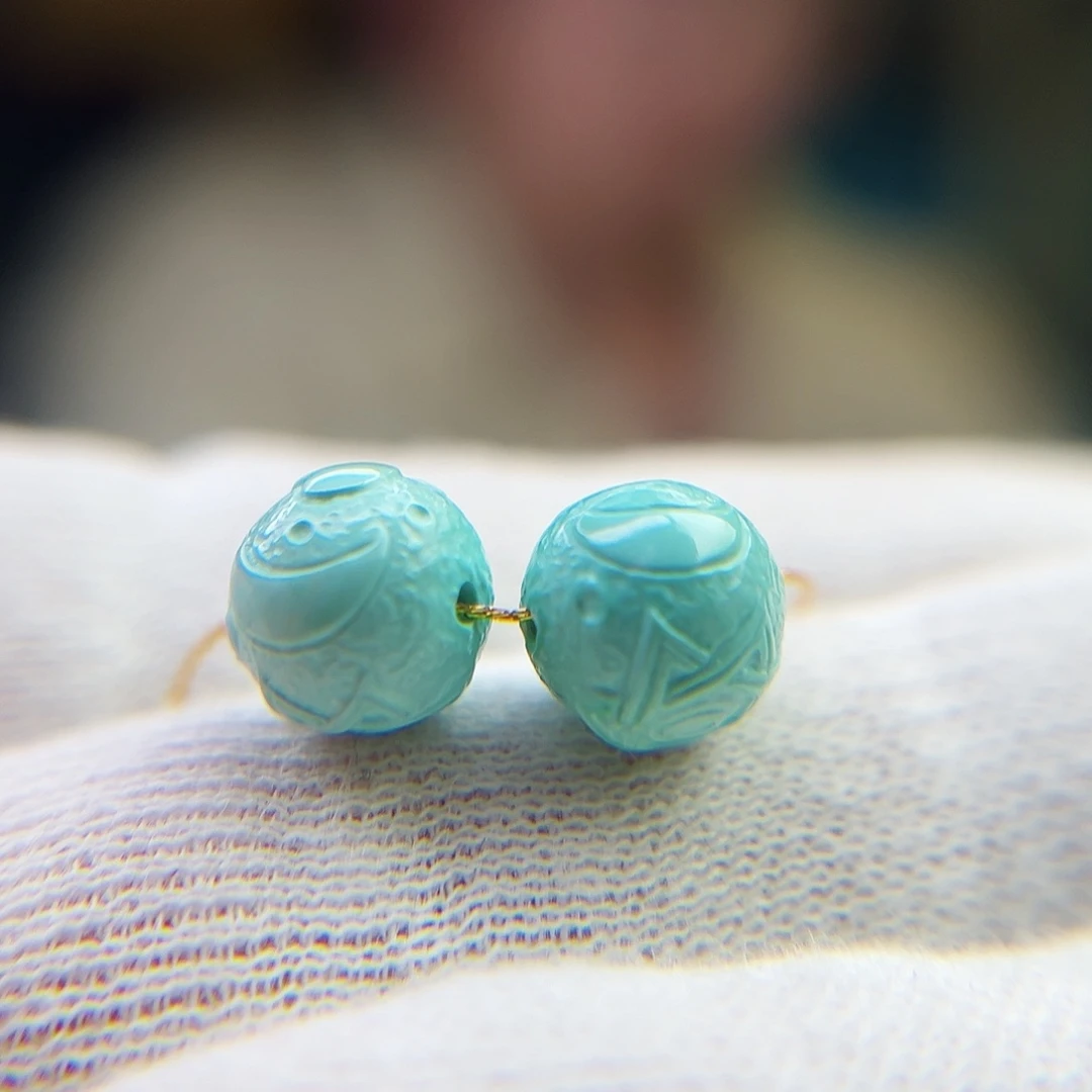 绿松石珠宝奇石未镶嵌8.4