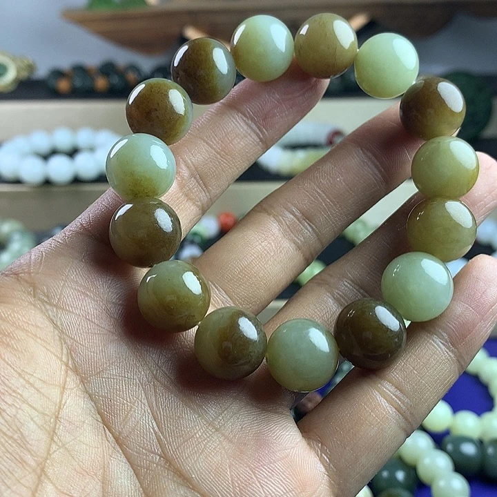 手串未镶嵌和田玉