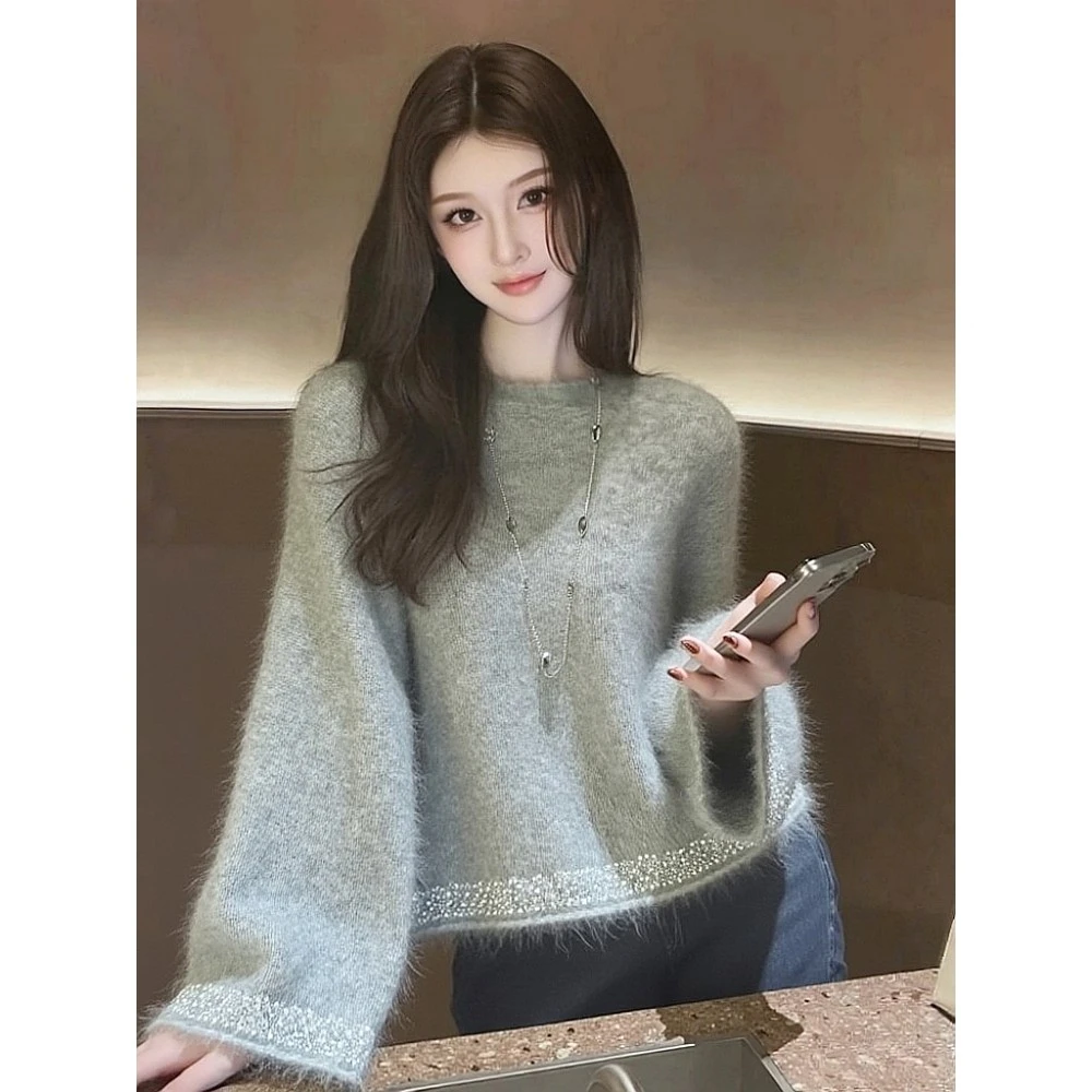 高端小资小上衣宽松慵懒风软糯针织上衣灰色钉珠套头毛衣女2025冬
