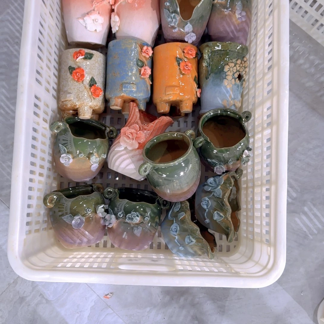 紫砂花盆第三排瑕疵