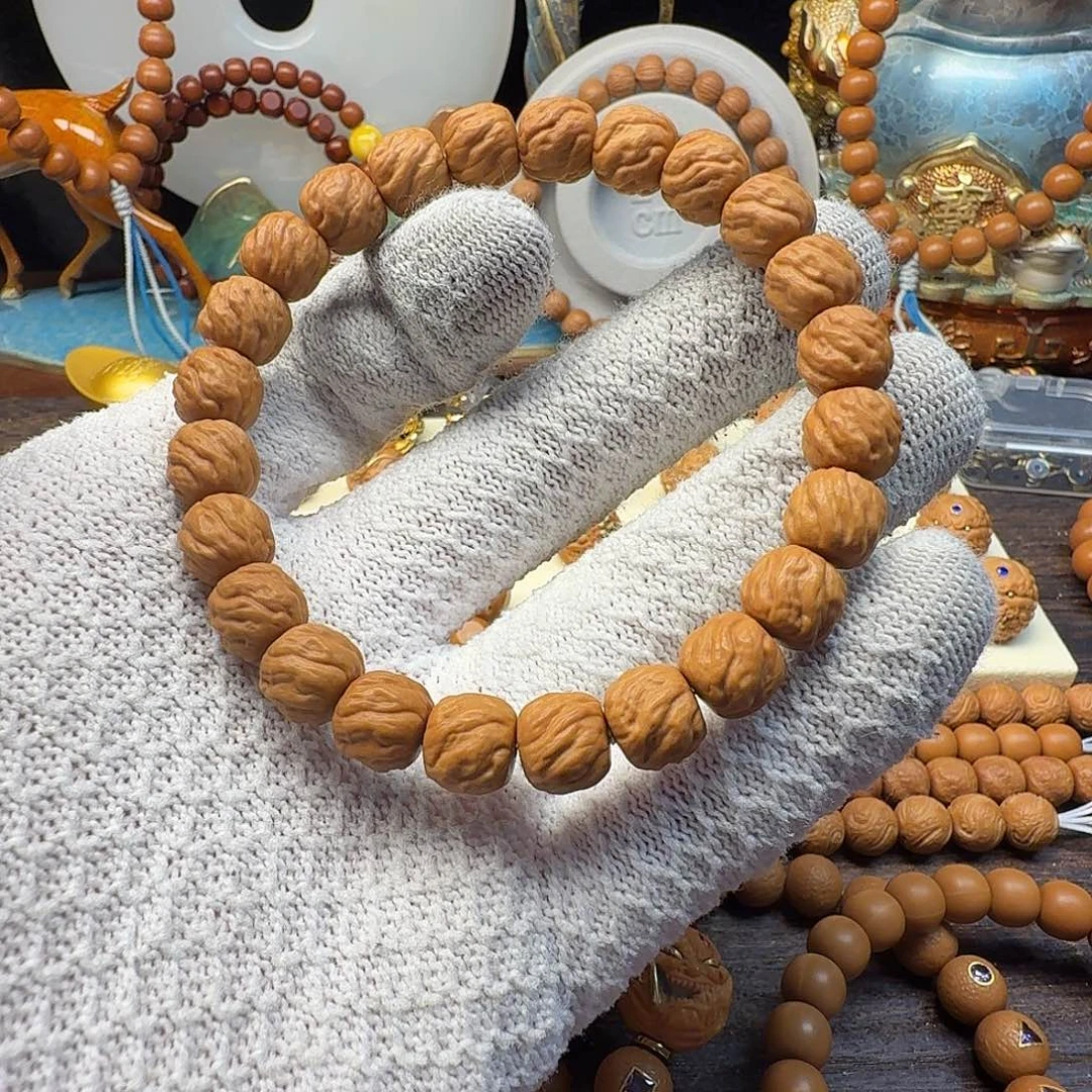 天****猴头核桃吊坠精工全品猴头