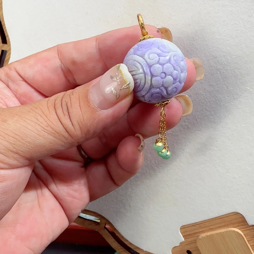 翡翠未镶嵌颈饰仿古