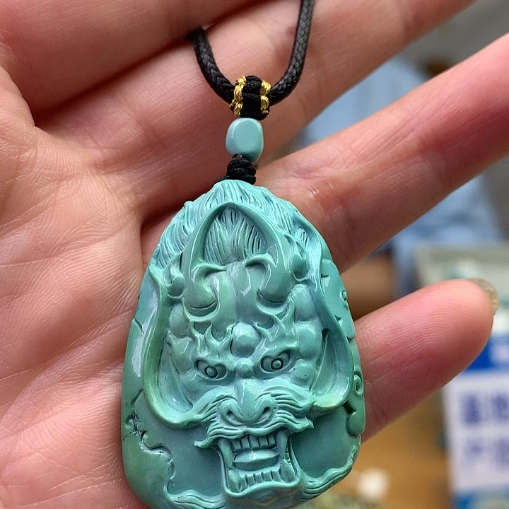 未镶嵌绿松石原矿