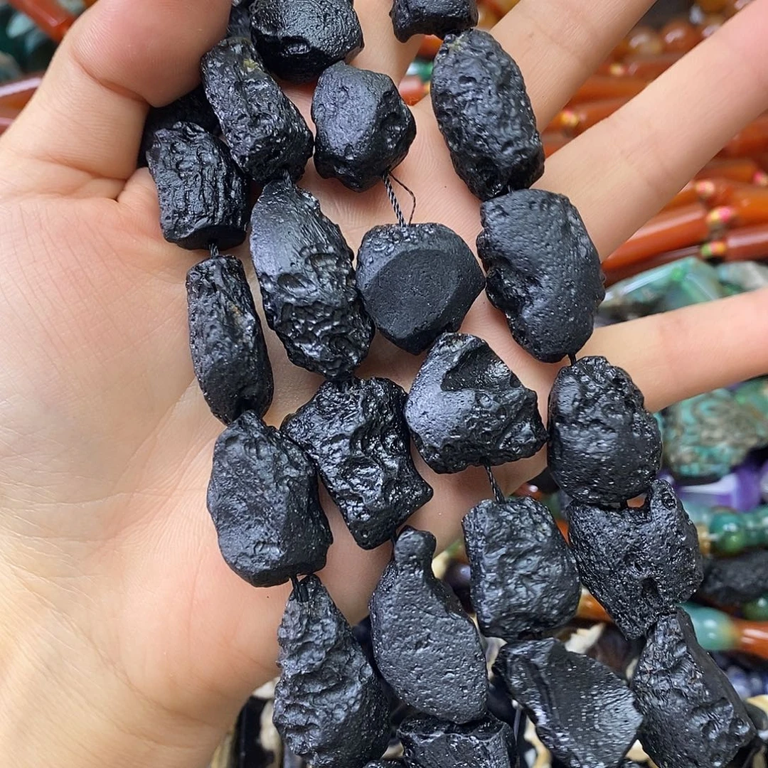 玛瑙/玉髓未镶嵌珠宝半成品一条装