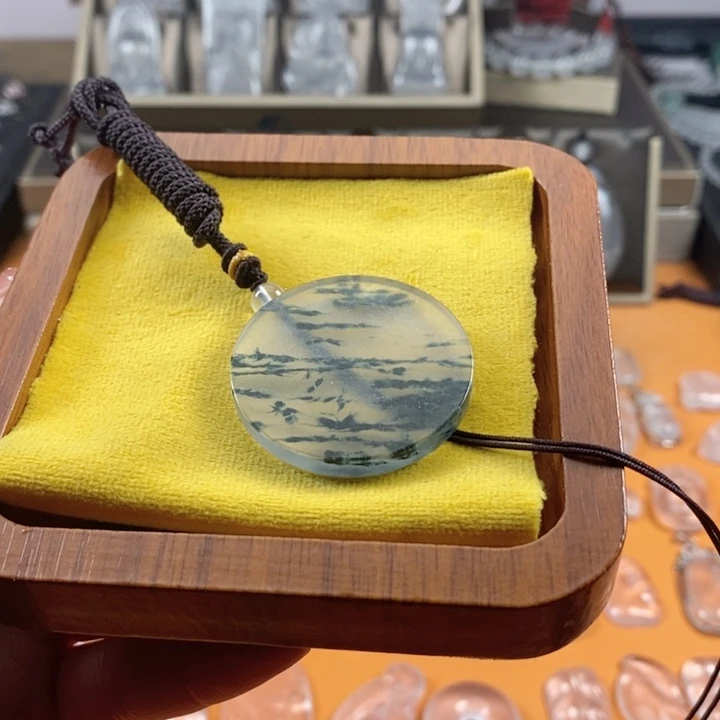 石英质玉平安牌未镶嵌那****大