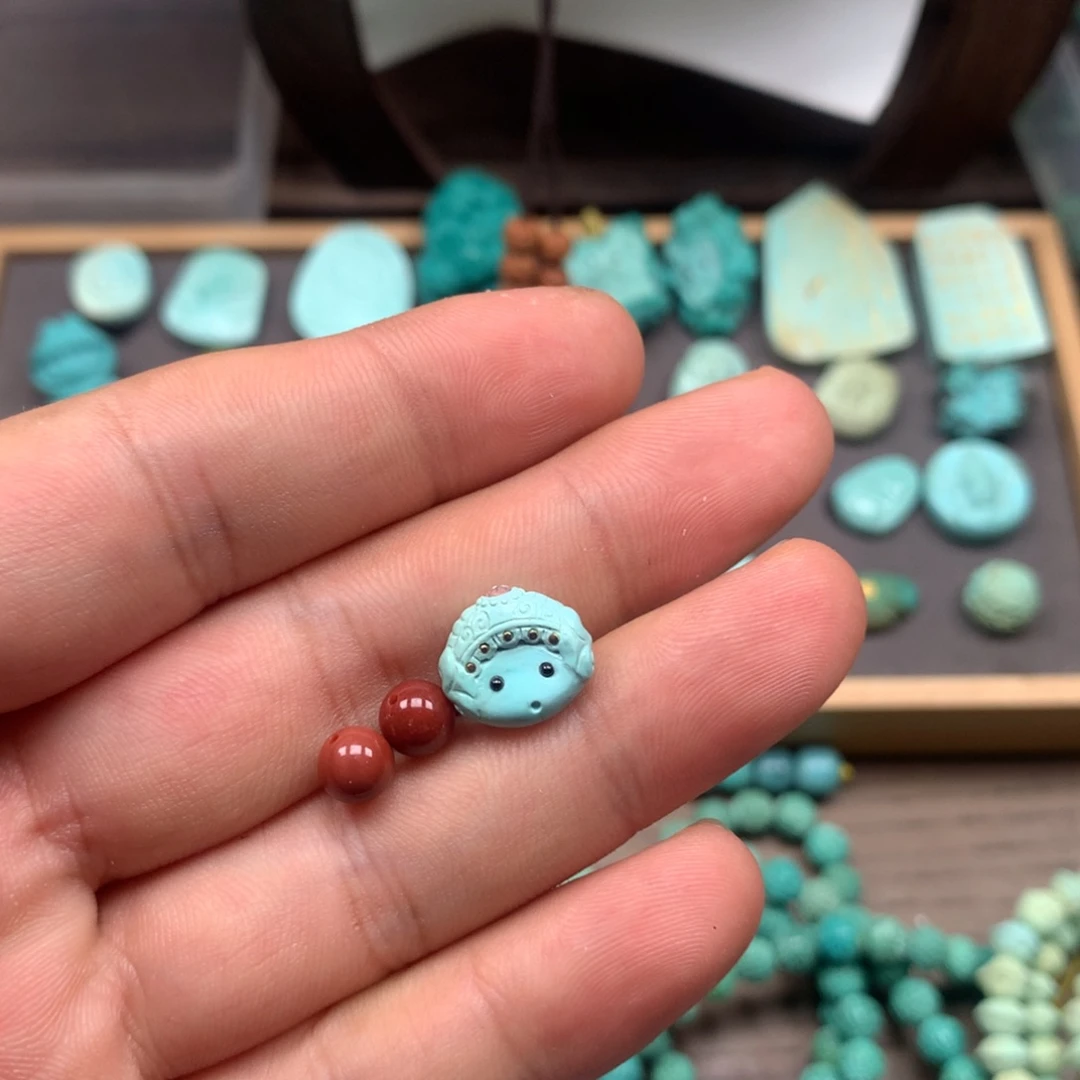 南红玛瑙雕刻未镶嵌