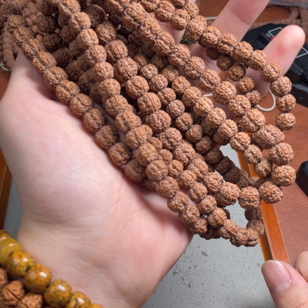 金刚菩提吊坠老树梅花手持尺寸8.5-10.5