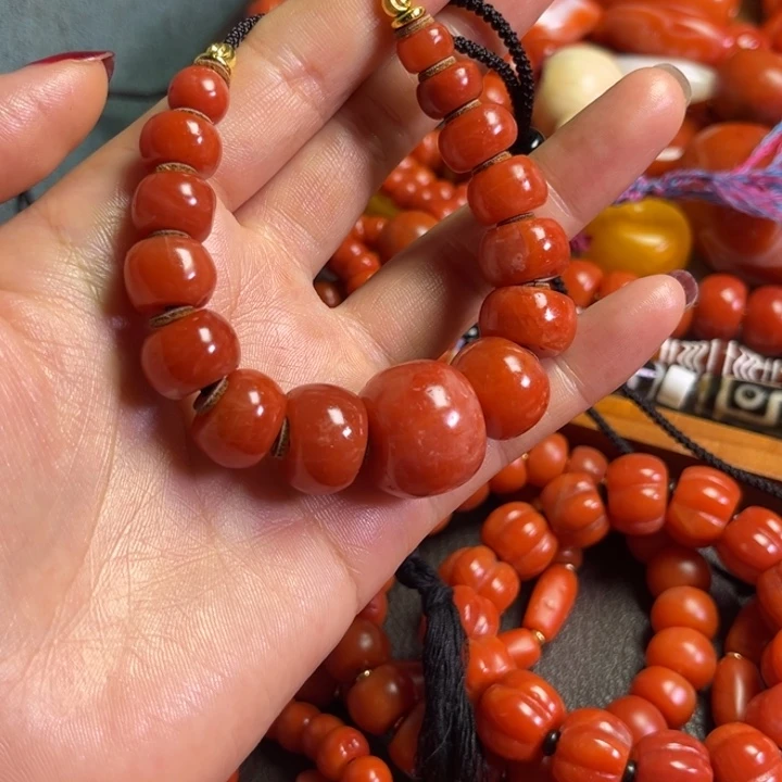 颈饰玻璃用****2琉璃……………….