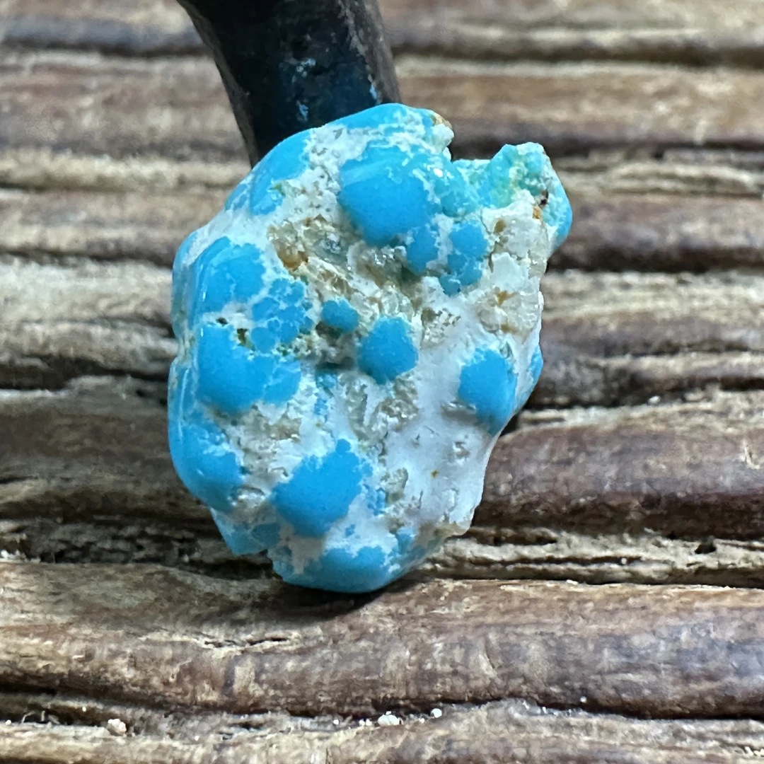 精品天然原矿松石珠子4d54n849p8ys1n1