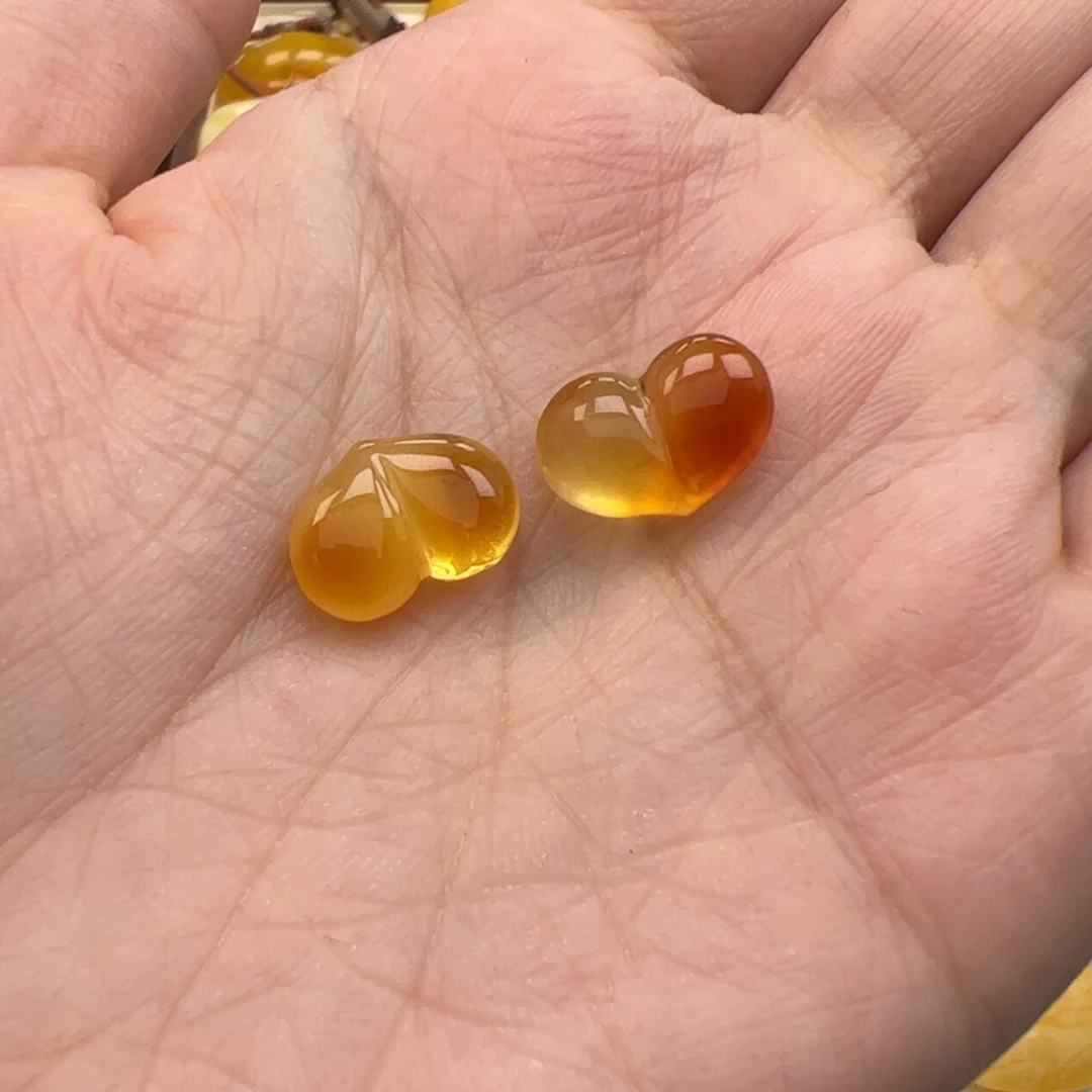 未镶嵌琥珀裸石?****?蜜蜡