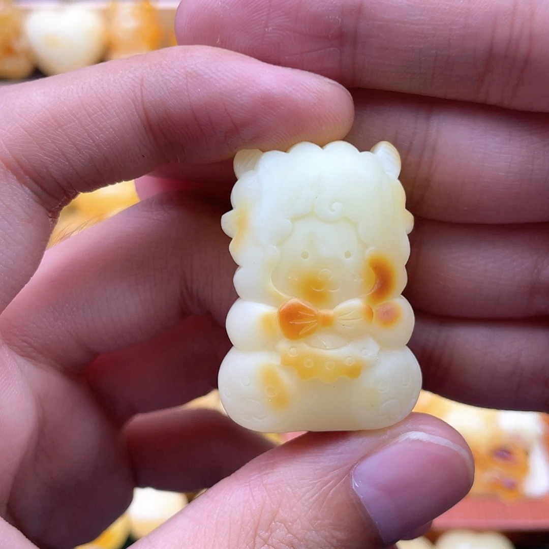 未镶嵌琥珀裸石蜜蜡