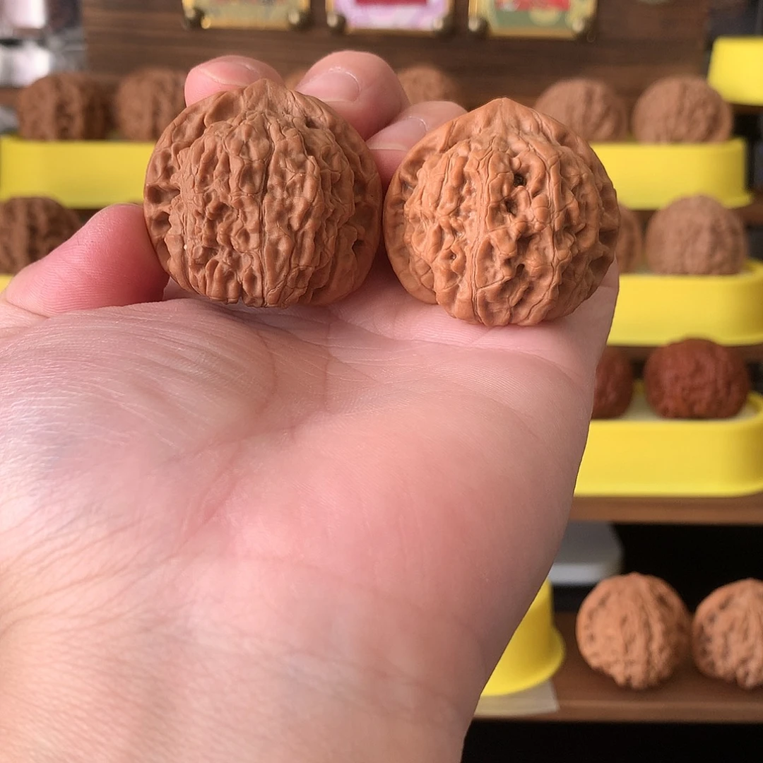 文玩核桃吊坠官帽