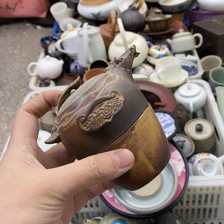 陶瓷艺术品及陶瓷制品