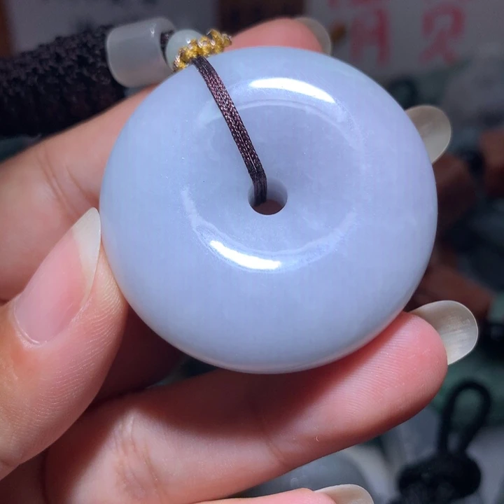 翡翠未镶嵌颈饰保真天然A货翡翠