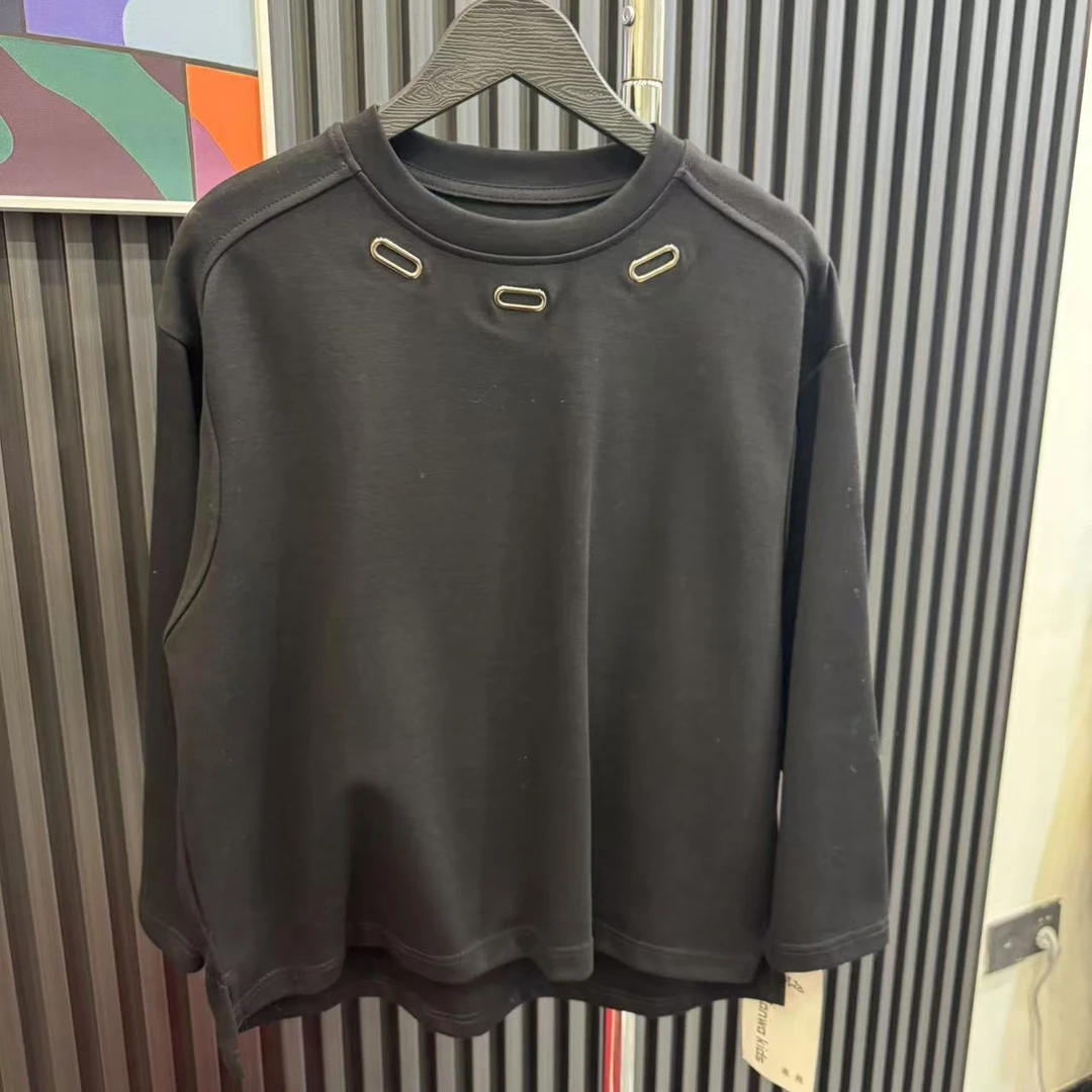 蛋蛋家【0067】秋款不加绒黑色领口洞洞打底T恤