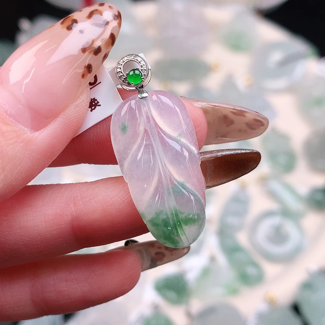 翡翠颈饰18K金镶嵌飘花叶子34、27、14.3、3.3