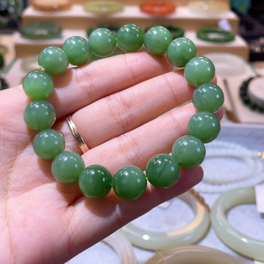 和田玉未镶嵌颈饰高品粉青手串