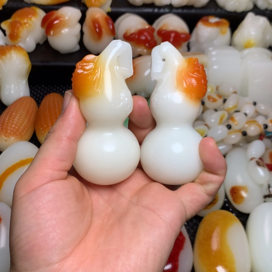 新疆戈壁石五彩石