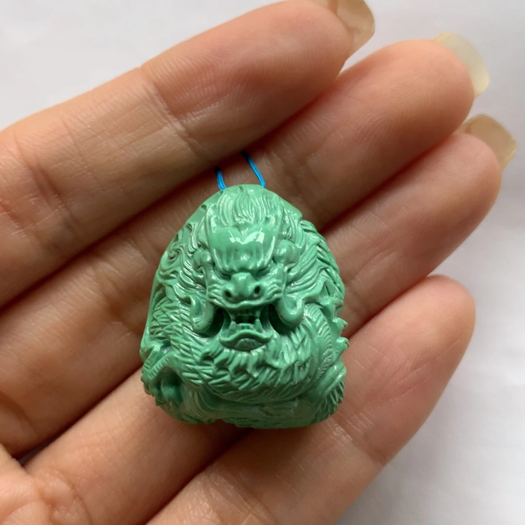 绿松石配饰未镶嵌