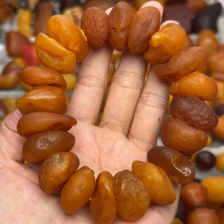 琥珀颈饰未镶嵌天然蜜蜡